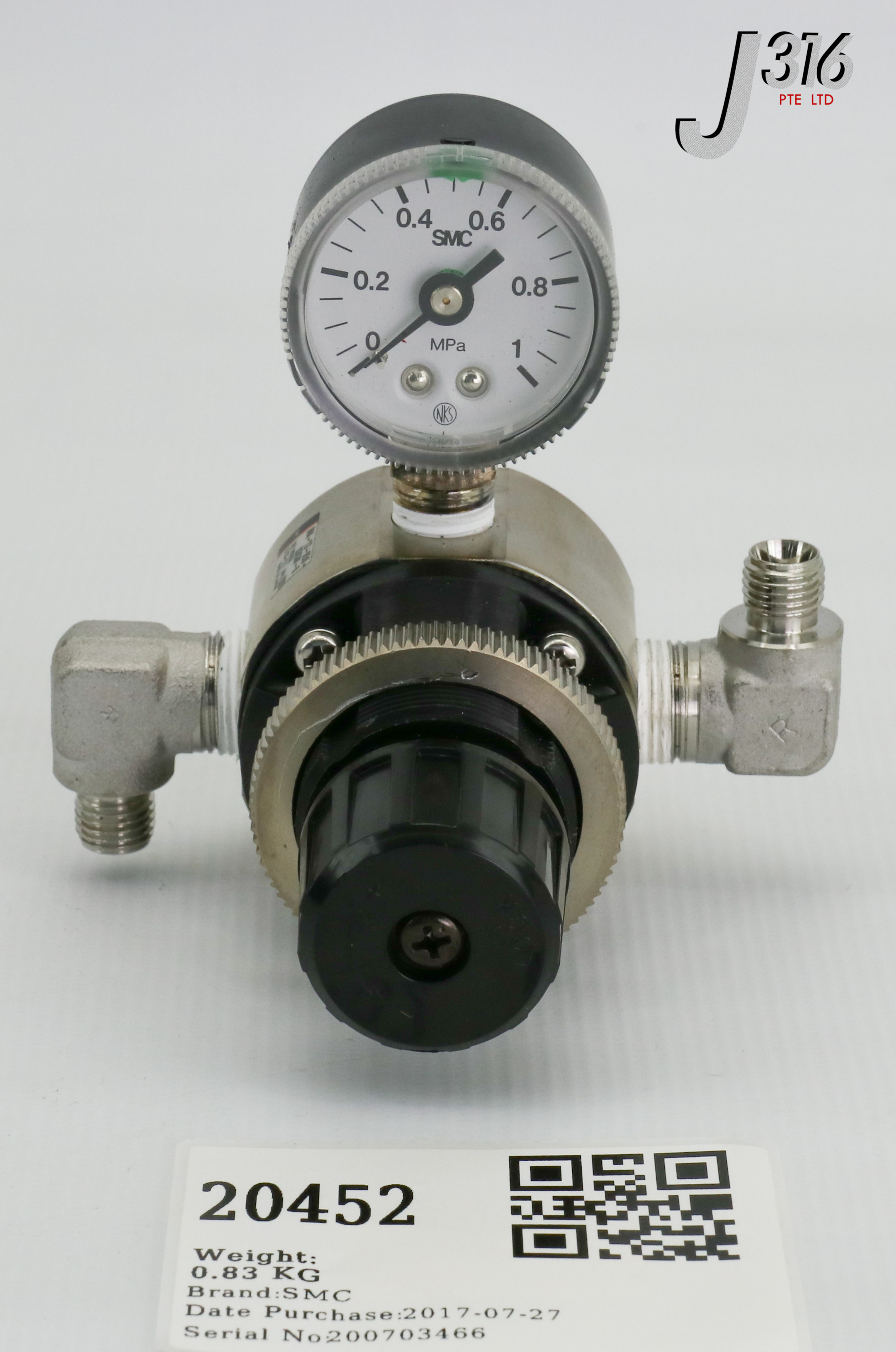20452 SMC PRESSURE REGULATOR W/ GAUGE, 0.05~0.7MPA INA-13-958-03GM